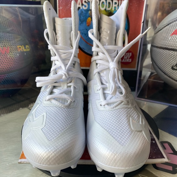 🆕 Under Armour UA Highlight MC Football - Mens - Picture 2 of 13